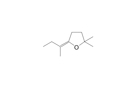 2,2-Dimethyl-5-(1-methylpropen-1-yl)tetrahydrofuran