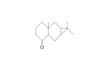 1,4,4-Trimethyl-tricyclo(5.4.0.0/3,5/)undecan-8-one