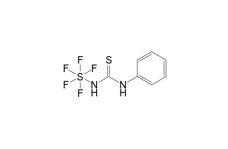 Sulfur, pentafluoro(phenylthioureato-N')-, (OC-6-21)-