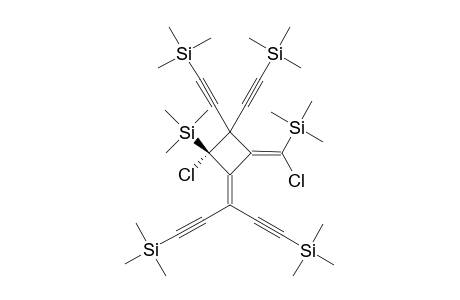 rac-1-Chloro-3-[chloro(trimethylsilyl)methylene]-1-(trimethylsilyl)-2,2-bis[(trimethylsilyl)ethynyl]-4-{3-(trimetylsilyl)-1-[(trimethylsilyl)ethynyl]prop-2-ynylidene}cyclobutane