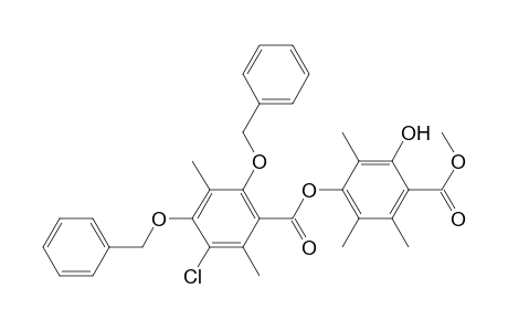 Benzoic acid, 3-chloro-2,5-dimethyl-4,6-bis(phenylmethoxy)-, 3-hydroxy-4-(methoxycarbonyl)-2,5,6-trimethylphenyl ester