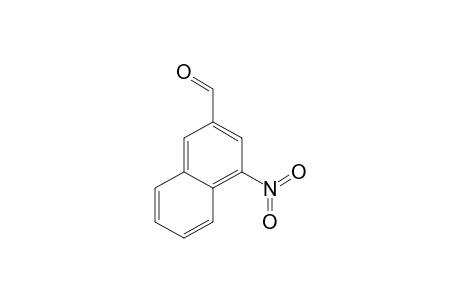 4-Nitro-2-naphthaldehyde