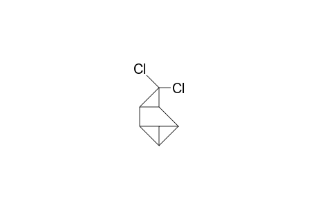7,7-Dichloro-tetracyclo(4.1.0.0/2,4/.0/3,5/)heptane