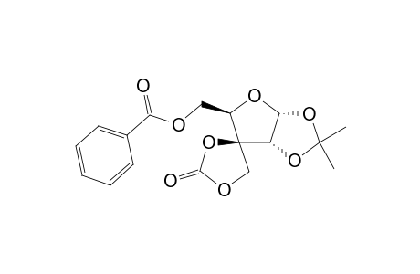 .alpha.-D-Xylofuranose, 3-C-[(carboxyoxy)methyl]-1,2-O-(1-methylethylidene)-, intramol. 3,3-ester, benzoate