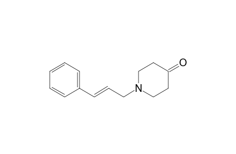 N-Cinnamylpiperidin-4-one