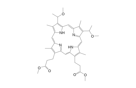 Dimethyl 2,7,12,18-tetramethyl-3,8-di(1-methoxyethyl)-21H,23H-porphine-13,17-dipropionate
