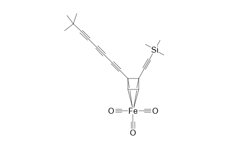 1-[2'-Trimethylsilylethyn-1'-yl]-2-(6'-t-butylhexa-1',3',5'-triyn-1'-yl] tricarbonyl(cyclobutadiene)iron complexe