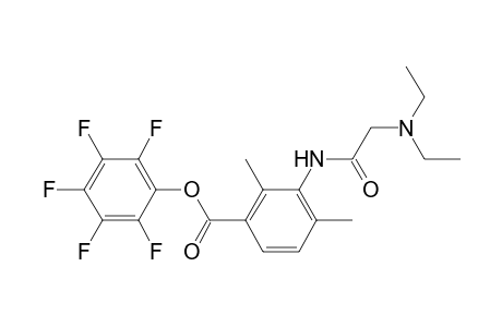 Pentafluorophenyl 2-[(N-diethylamino)acetylamino]-1,3-dimethylphenyl-6-carboxylate