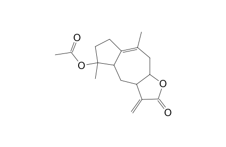 4.xi.,5.xi.,7.xi.-Guaia-1(10),11(13)-dien-12-oic acid, 4,8-dihydroxy-, .gamma.-lactone, acetate