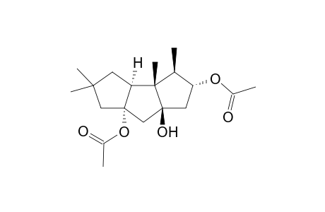 4,8-bis(O-acetyl}-arthrosporol