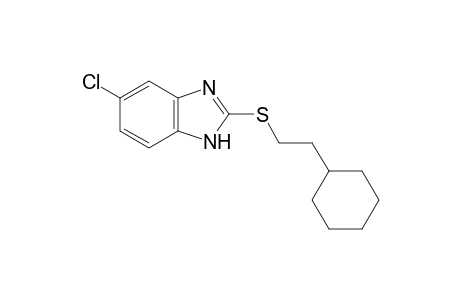 1H-1,3-Benzimidazole, 5-chloro-2-[(2-cyclohexylethyl)thio]-