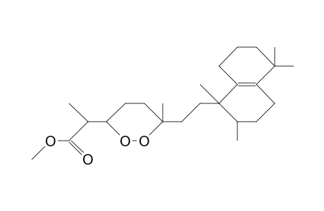 3-[.alpha.-(Methoxycarbonyl)ethyl]-6-[2'-(1",2",5",5"-tetramethyl-perhydro-9"-ene-naphthalene)ethyl]-1,2-dioxa-6-methylcyclohexane