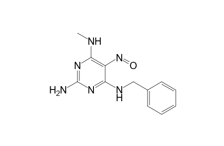 2-Amino-4-benzylamino-6-methylamino-5-nitrosopyrimidine