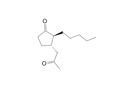(+/-)-3-(2-Oxopropyl)-2-pentylcyclopentanone