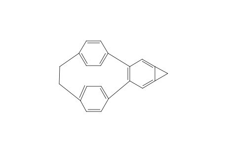 Bicyclo[4.1.0]heptatrieno[3,4-a][2.2]paracyclophane