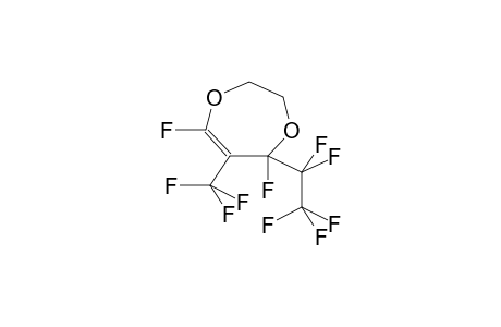 6-TRIFLUOROMETHYL-7-PERFLUOROETHYL-5,7-DIFLUORO-2,3-DIHYDRO-1,4-DIOXEPINE-5