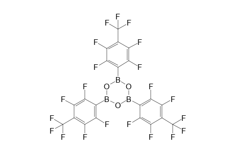 Tris(2,3,5,6-Tetrafluor-4-(trifluormethyl)phenyl)boroxyin