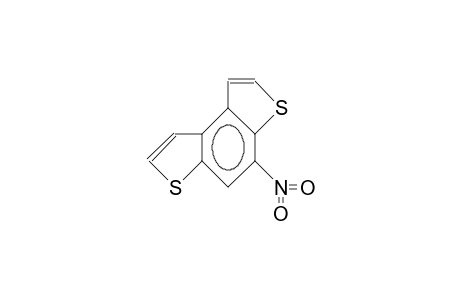 4-Nitro-benzo(1,2-B:4,3-B')dithiophene