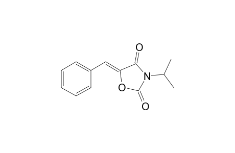 (Z)-3-Isopropyl-5-benzylideneoxazolidine-2,4-dione