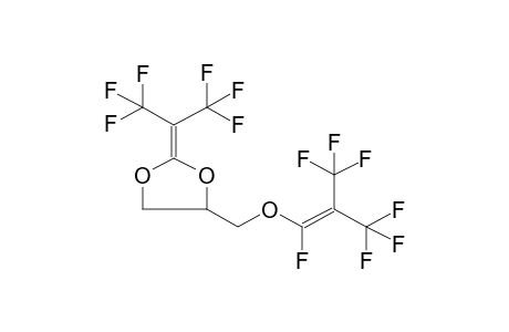 2-HEXAFLUOROISOPROPYLIDEN-4-HEPTAFLUOROISOBUTENYLOXYMETHYL-1,3-DIOXOLANE
