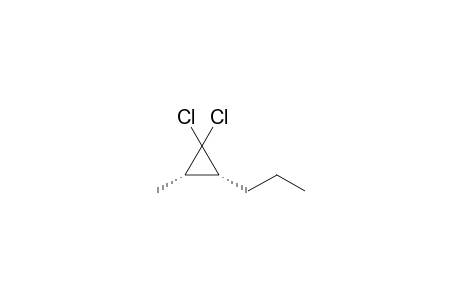 cis-(2S,3R)-1,1-dichloro-2-methyl-3-propyl-cyclopropane