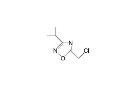 5-Chloromethyl-3-isopropyl-1,2,4-oxadiazole
