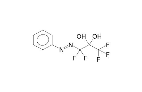 BENZENEAZOPENTAFLUOROACETONE(HYDRATE)