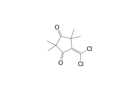 5-(Dichloromethylene)-2,2,4,4-tetramethyl-cyclopentane-1,3-dione