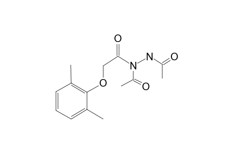 2-(2,6-Dimethylphenoxy)acetohydrazide, N,N'-diacetyl-