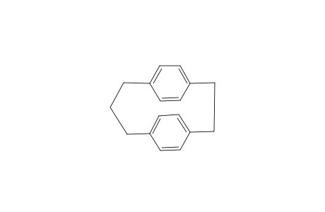 Tricyclo[9.2.2.2*4,7*]heptadeca-1(14),4(17),5,7(16),11(15),12-hexaene