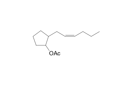 Jasmonyl acetate<Z->