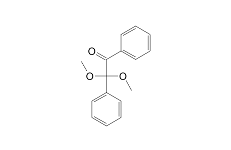 2,2-Dimethoxy-2-phenylacetophenone