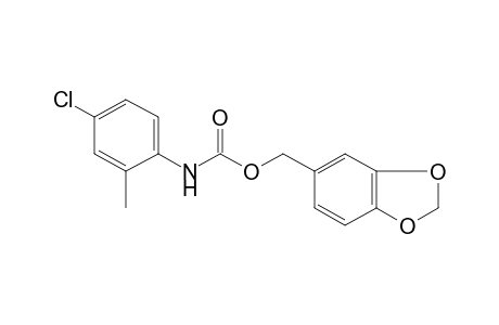 4-chloro-2-methylcarbanilic acid, piperonyl ester