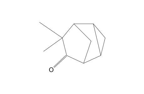 7,7-Dimethyl-exo-tricyclo(3.2.1.0/2,4/)octan-6-one