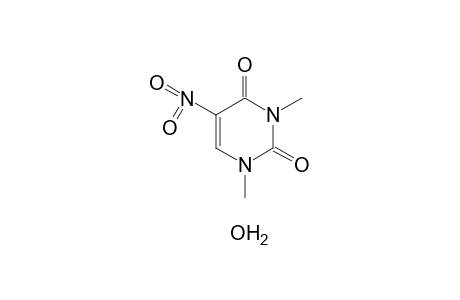 1,3-dimethyl-5-nitrouracil, monohydrate