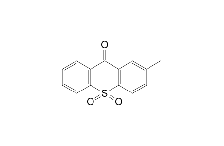 2-methylthioxanthen-9-one, 10,10-dioxide