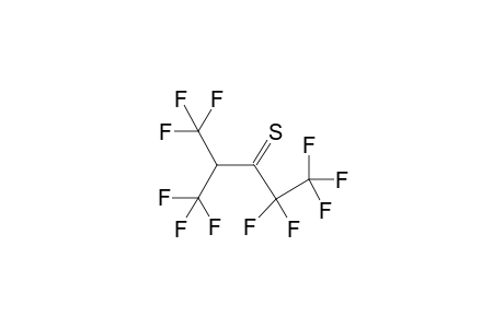 1,1,1,4,4,5,5,5-Octafluoro-2-trifluoromethylpentane-3-thione