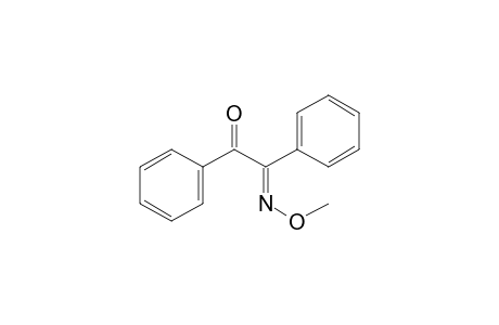 (E)-benzil, mono(o-methyloxime)