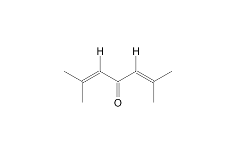 2,6-Dimethyl-2,5-heptadien-4-one