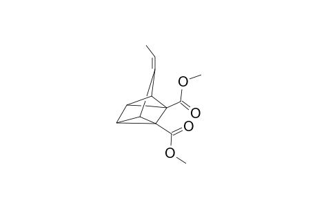 3-ETHYLIDENTETRACYCLO-[3.2.0.0(2,7).0(4,6)]-HEPTAN-1,5-DICARBONSAEURE-DIMETHYLESTER