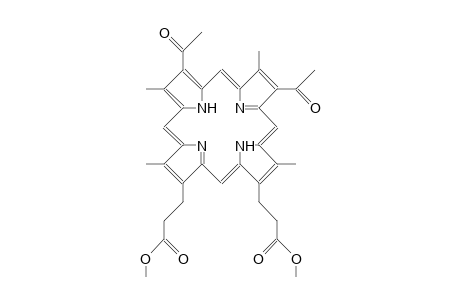 Diacetyldeuteroporphyrin IX dimethyl ester