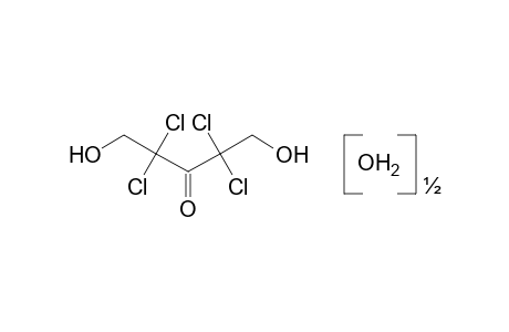 1,5-dihydroxy-2,2,4,4-tetrachloro-3-pentanone, hemihydrate