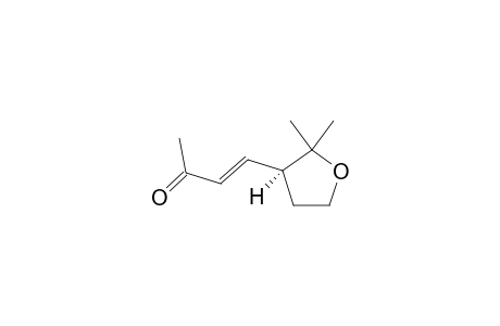 (E)-4-[(3-R)-2,2-DIMETHYLTETRAHYDROFURAN-3-YL]-3-BUTEN-2-ONE