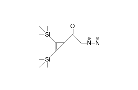 (2,3-Bis[trimethylsilyl]-2-cyclopropenyl) diazomethyl ketone