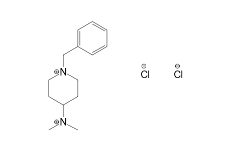 1-Benzyl-4-(dimethylamino)piperidine, dihydrochloride