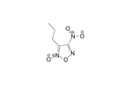 4-Nitro-3-propylfuroxan