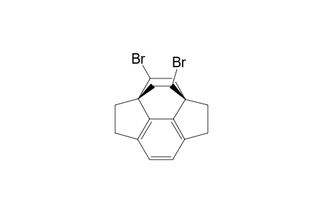 11,13-Dibromopentacyclo-octadecatriene