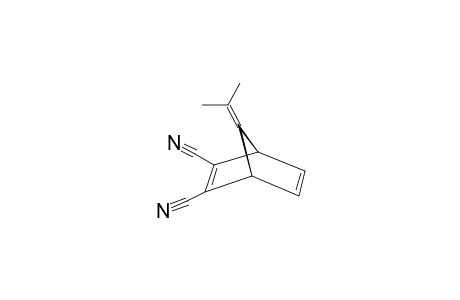 7-ISOPROPYLIDENBICYCLO-[2.2.1]-HEPTA-2,5-DIEN-2,3-DICARBONITRIL