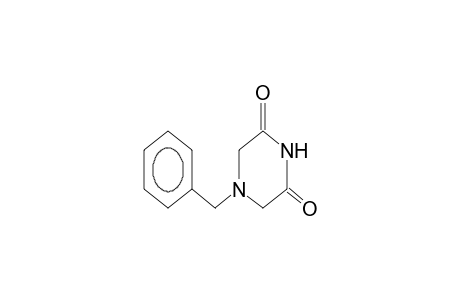 2,6-Piperazinedione, 4-(phenylmethyl)-