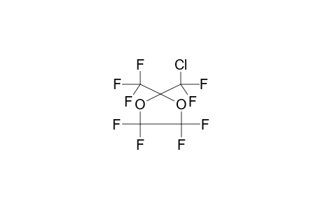 2-TRIFLUOROMETHYL-2-CHLORODIFLUOROMETHYLTETRAFLUORO-1,3-DIOXOLANE